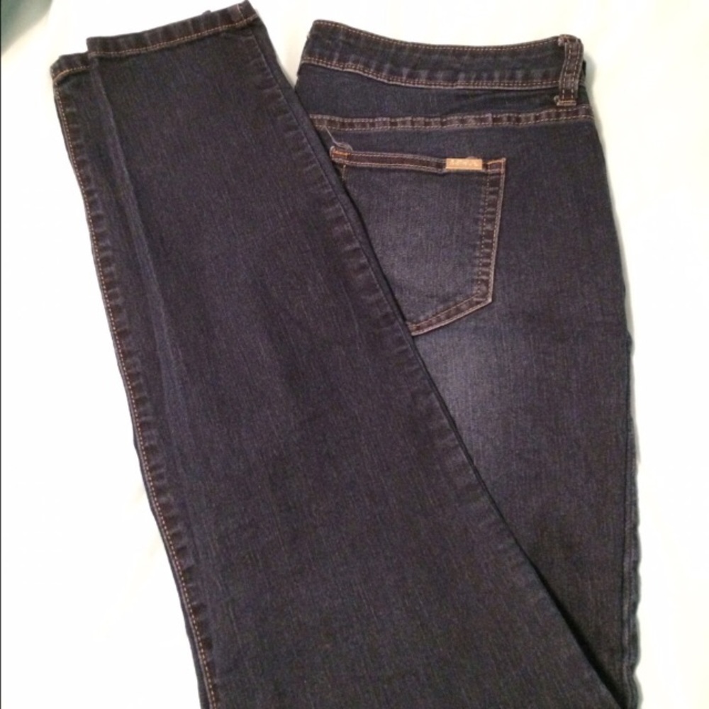 Jennifer Lopez skinny jeans